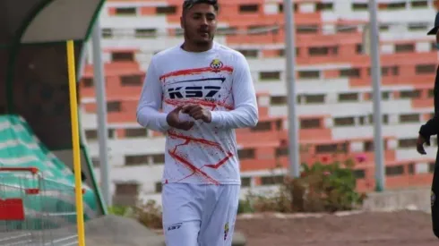 Juan Carlos Gaete entrenando en Cobresal. | Foto: @ClubdepCobresal