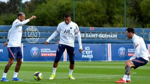 Neymar, Kylian Mbappé y Lionel Messi se preparan para jugar juntos