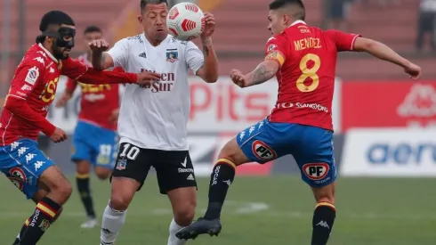 Valencia deja Colo Colo