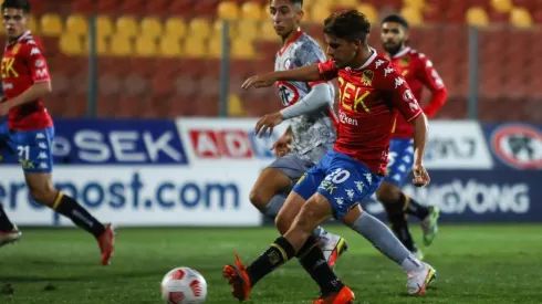 Unión Española bajó a Unión La Calera y deja, por ahora, líder a Colo Colo.