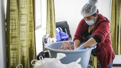 El pago se realizará vía depósito a la cuenta que se entrega al momento de la inscripción.