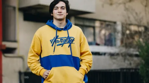 Una de las revelaciones de los parques santiaguinos, Facuskill, llega a su primera Final Nacional de Red Bull Batalla de los Gallos.