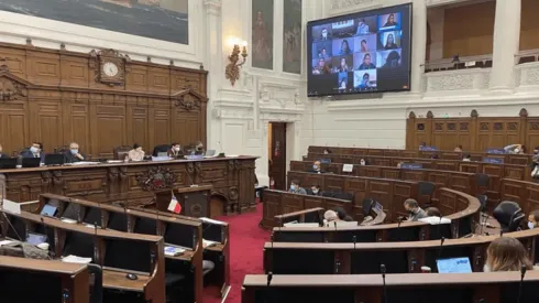 Comisión de Reglamento no incluye sustitución de Carabineros