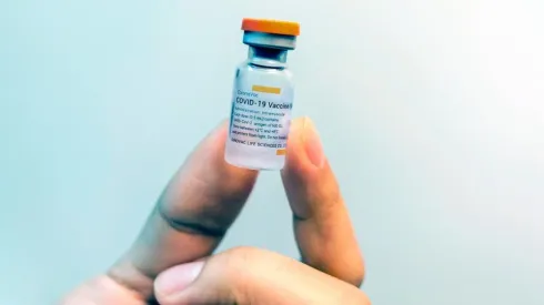 ¡Se aprueba la vacunación a niños!: ISP aprueba extender vacunación con Sinovac desde los seis años