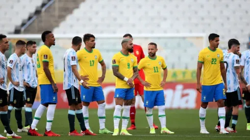 Brasil y Argentina alcanzaron a jugar un poco menos de cinco minutos antes de la suspensión.