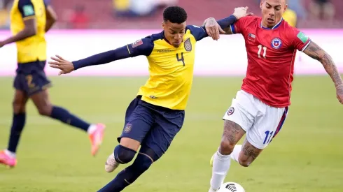 Martín Lasarte tiene cuatro opciones para reemplazar a Eduardo Vargas ante Colombia