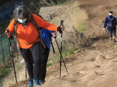 ¿Dónde hacer trekking en Santiago?