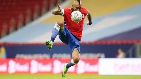 Vidal asoma como delantero