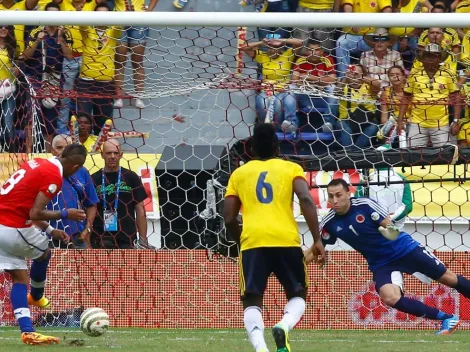 El "falso 9" Vidal tiene de hijo a Ospina con cuatro golazos