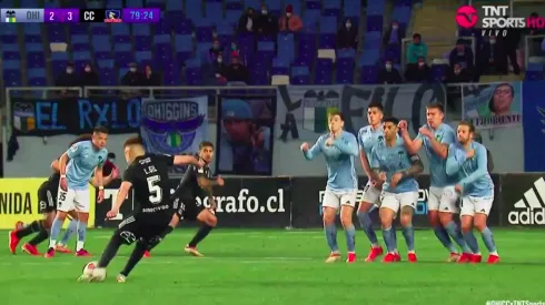 Leonardo Gil se prepara para su golazo en Rancagua.