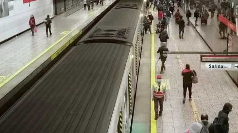 Revisa el horario del transporte público para este miércoles