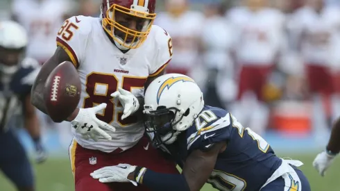 El equipo de Sammis Reyes debutará este domingo, con expectación por el debut del chileno.