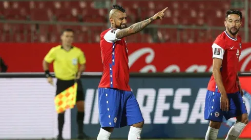 Chile se enfrenta a Colombia por las Eliminatorias Sudamericanas al Mundial de Qatar 2022 en el Estadio Metropolitano de Barranquilla.