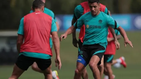Alexis regresó a los trabajos con sus compañeros y está listo para volver con Inter