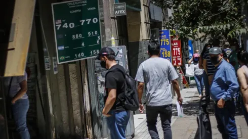 Enviar dinero al extranjero para pagar un producto que hemos comprado por internet o para ayudar a un amigo o familiar puede parecer un trámite difícil o enredado.