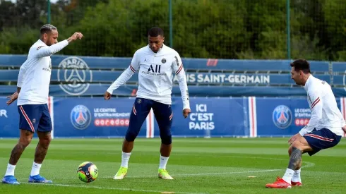 El poderoso tridente del PSG salta al terreno de juego juntos por primera vez.