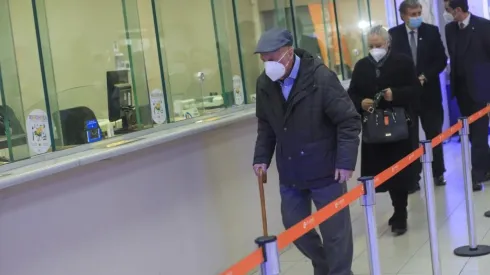 El Bono Fiestas Patrias es una gratificación económica entregada por el Instituto de Previsión Social a los pensionados y a los trabajadores públicos.