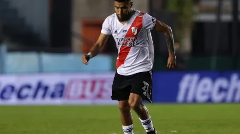Paulo Díaz debió jugar en una posición menos habitual.