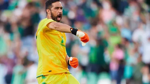 Bravo fue titular en la tremenda remontada del Betis en la Europa League