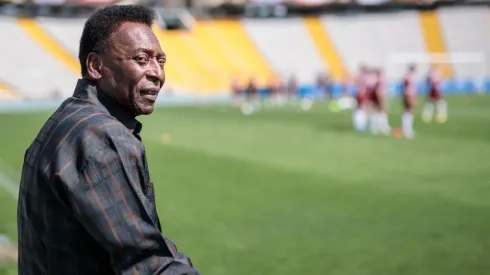Pelé vuelve al hospital de Sao Paulo donde había estado internado.