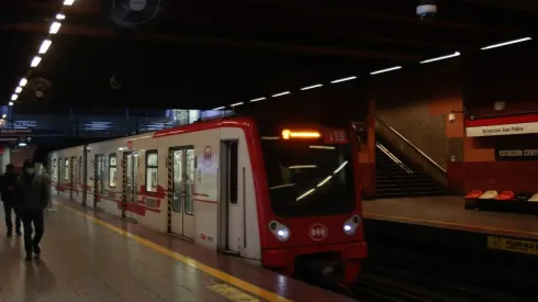 Conoce el horaro del metro de santiago