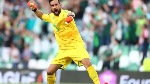 Bravo sigue ganando elogios de la prensa española.