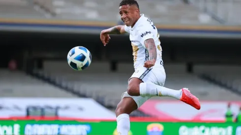 Gabriel Torres vive un complicado momento en su carrera.