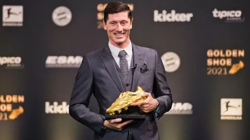 Lewandowski recibe la Bota de Oro, tras marcar 41 goles en la Bundesliga