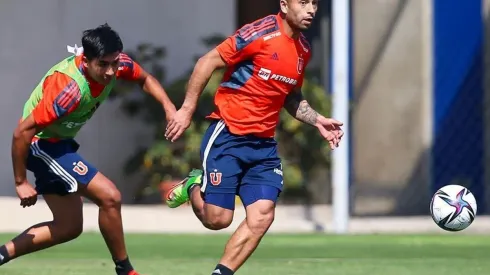 Universidad de Chile ya pudo entrenar con el nuevo balón oficial que será utilizado en los torneos profesionales del fútbol chileno