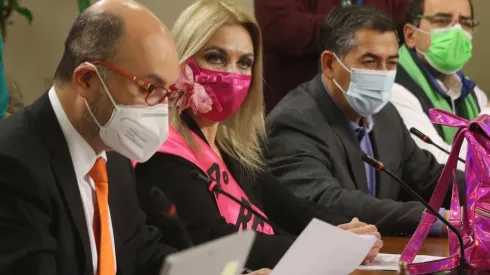 Gobierno pone discusión inmediata al cuarto retiro