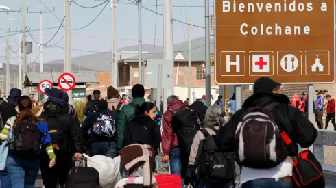 Crisis migratoria: Acusan colapso de servicios básico y robos en Colchane