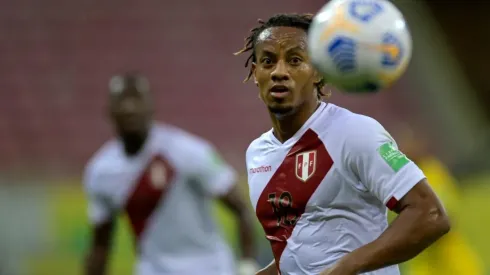 Ándre Carrillo podría estar frente a Chile pese a su lesión