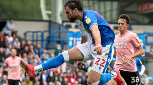 Tony Mowbray no escatimó en loas para Ben Brereton