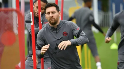 Messi volvió el martes a los entrenamientos con sus compañeros tras superar una lesión en su rodilla izquierda, por lo que fue citado para enfrentar al Manchester City. Foto: @PSG_espanol