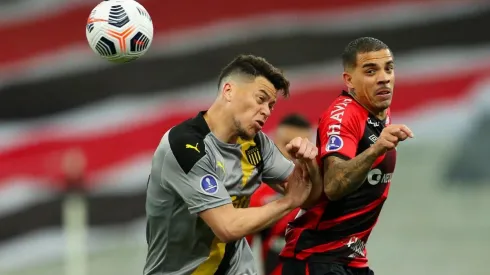 Athletico Paranaense fue contundente en toda la serie frente a Peñarol.