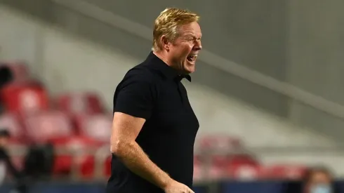Koeman tambalea en la banca del Barcelona