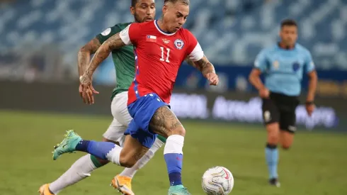 Eduardo Vargas apaga las alarmas de la selección chilena, luego de que se constatara la gravedad de su lesión