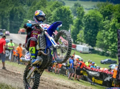 Herrera le apunta con el cambio de moto y busca el top 5 del GNCC