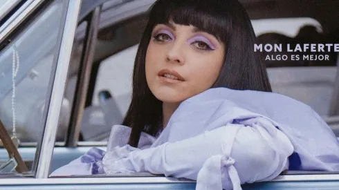 Mon Laferte se luce con su nueva canción ante aforos agotados en su recorrido norteamericano.