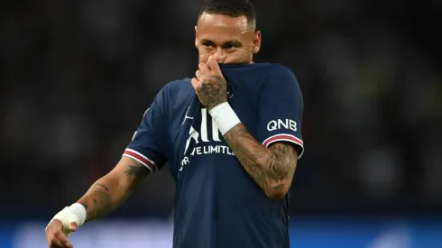 Neymar otra vez criticado en PSG