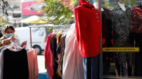 Mujeres trabajadoras también pueden recibir su bono.