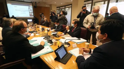 Comisión Constitución del Senado analiza cuarto retiro AFP