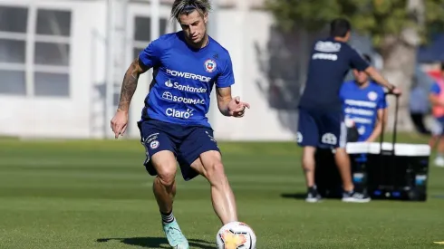 Ángelo Sagal no estará disponible para Chile frente a Perú.