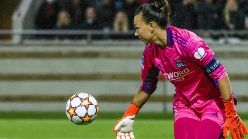 Christiane Endler entre las candidatas al Balón de Oro.