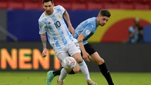 Lionel Messi enfrentará a Uruguay este domingo, donde está su amigo Luis Suárez