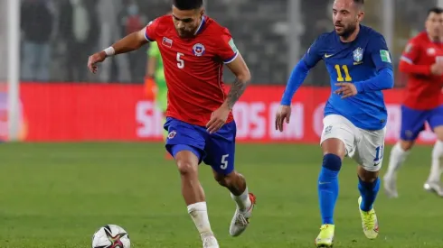 Paulo Díaz se prepara para ser una real opción en la selección chilena contra Paraguay, mientras están los rumores sobre un posible fichaje. Foto: Agencia Uno