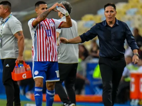 Ex UC le cae a Berizzo: "Se perdió la identidad en Paraguay"