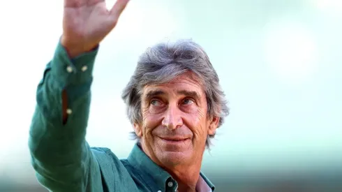 Manuel Pellegrini suma treinta años como entrenador y la selección chilena siempre espera su oportunidad