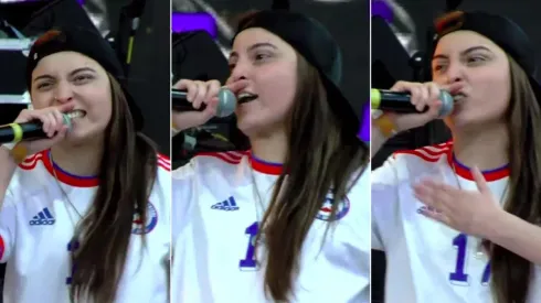 KMC en God Level Grand Slam con la camiseta alternativa de la Roja.