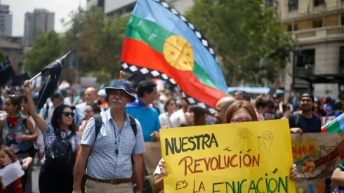 Un nuevo paro docente y marcha se vivirá esta mañana en Chile.